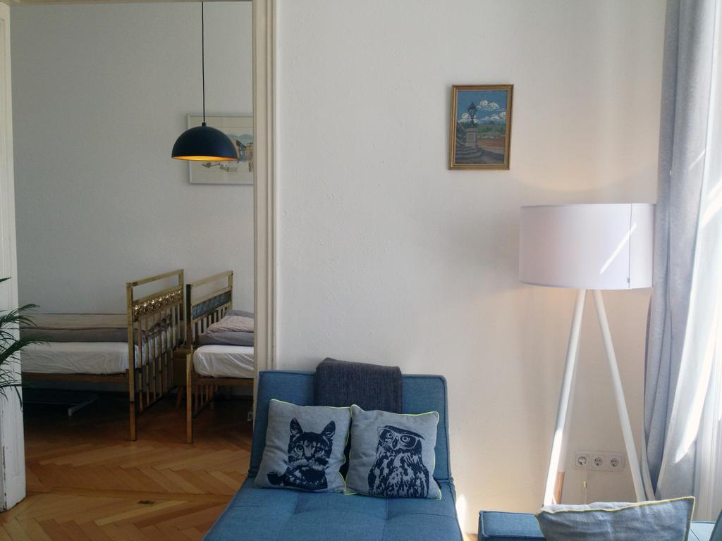 דירות וינה Big Vintage Style Flat Near Schonbrunn מראה חיצוני תמונה