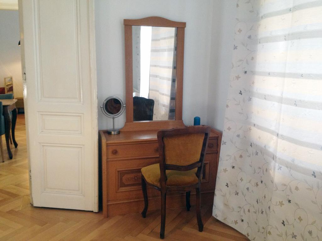 דירות וינה Big Vintage Style Flat Near Schonbrunn מראה חיצוני תמונה
